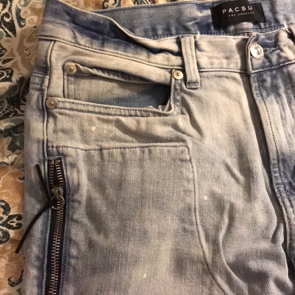 Jeans - Picture 5 of 5